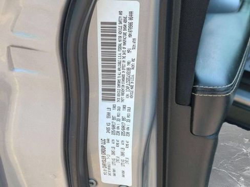 Used 2014 Jeep Cherokee Latitude FWD image 33
