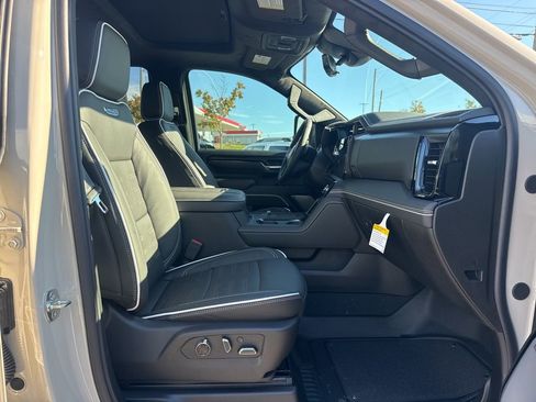 New 2026 GMC Sierra 2500 AT4X image 19