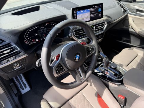 Used 2025 BMW X4 M w/ Competition Package image 4