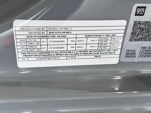Used 2025 GMC Sierra 2500 AT4 w/ AT4 Premium Plus Package AWD/4WD image 13