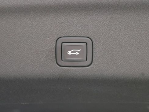 Used 2023 GMC Yukon Denali Ultimate AWD/4WD image 51