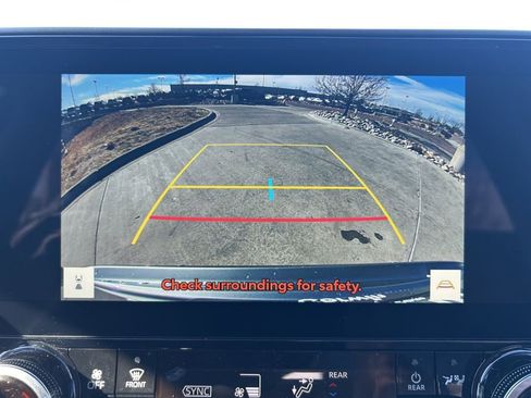 Used 2026 Toyota Highlander Limited image 53