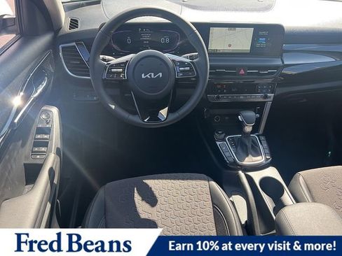 New 2026 Kia Seltos S image 7