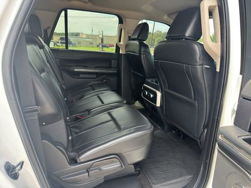 Used 2023 Ford Expedition Max XLT AWD/4WD image 22