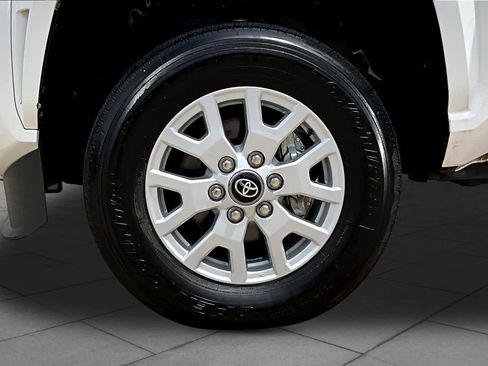 Used 2024 Toyota Tacoma SR5 image 10