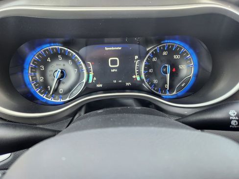 New 2026 Chrysler Voyager LX FWD image 15