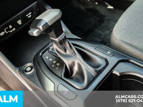 Used 2025 Kia K4 FWD image 35