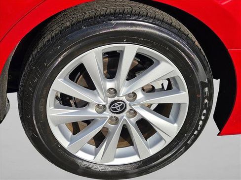 Used 2024 Toyota Camry LE w/ Convenience Package FWD image 22