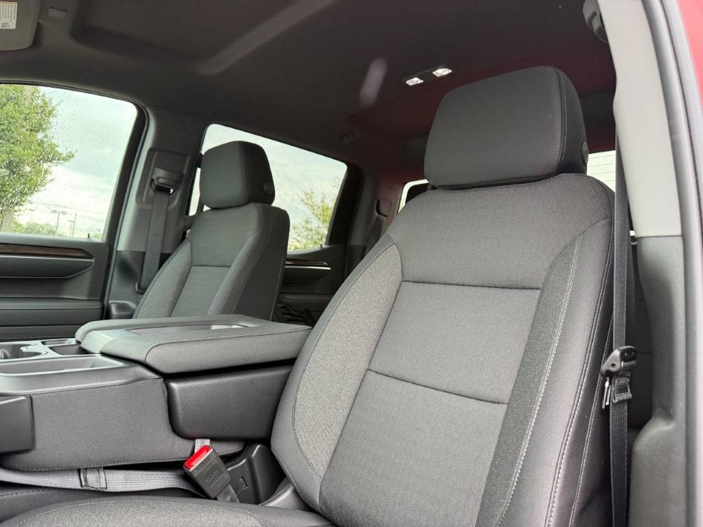 New 2026 Chevrolet Silverado 1500 LT AWD/4WD image 13
