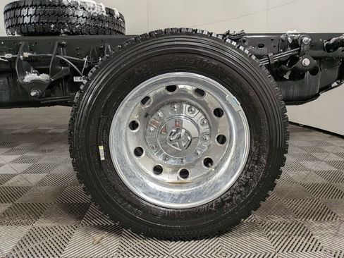 New 2026 RAM 5500 Tradesman image 10