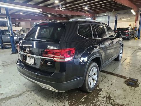 Used 2018 Volkswagen Atlas SE AWD/4WD image 2