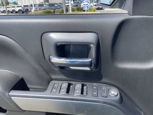 Used 2019 Chevrolet Silverado 1500 LT AWD/4WD image 20