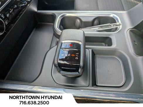 Used 2022 GMC Sierra 1500 Elevation w/ Preferred Package image 15