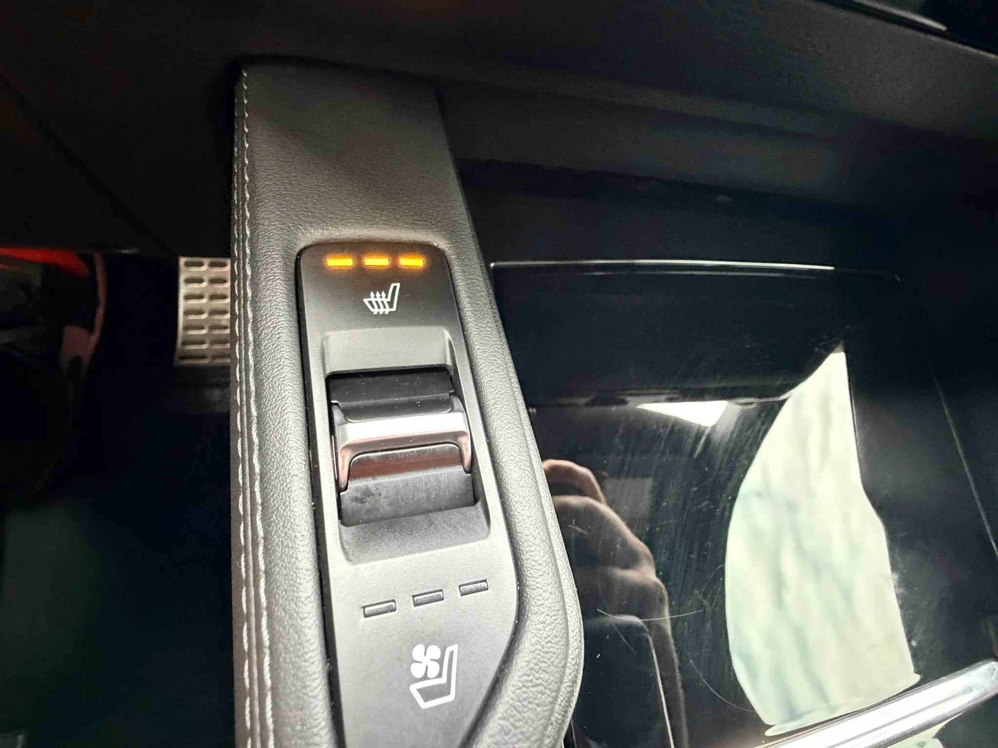 Used 2021 Kia Telluride SX w/ SX Prestige Package AWD/4WD image 19