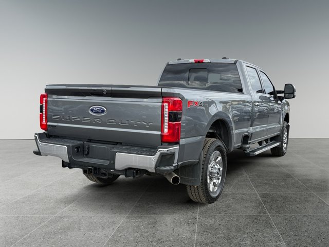Used 2025 Ford F250 Lariat w/ Chrome Package AWD/4WD image 5