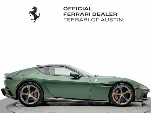 Used 2025 Ferrari 12Cilindri RWD image 8
