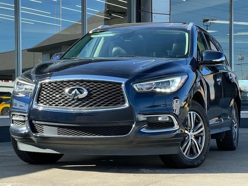 Used 2020 INFINITI QX60 Luxe w/ Essential Package image 1