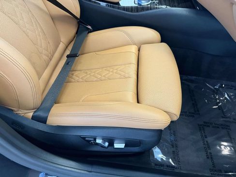 Used 2022 BMW 530i xDrive w/ Premium Package AWD/4WD image 15
