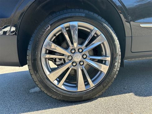 New 2026 Cadillac XT5 Premium Luxury w/ Driver Assist Package image 17