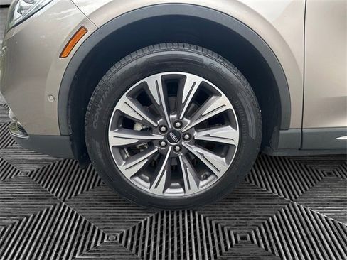 Used 2020 Lincoln Corsair Reserve w/ Equipment Group 201A image 14