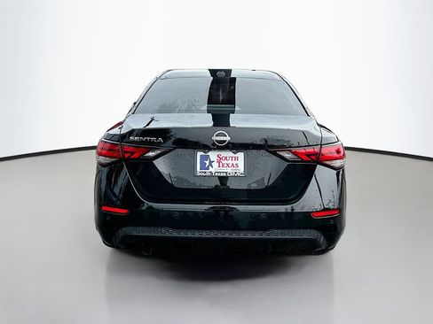 Used 2025 Nissan Sentra SV FWD image 6