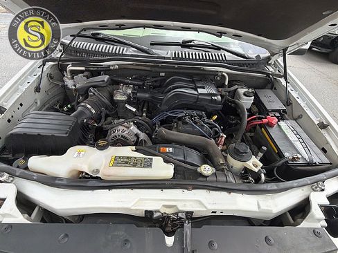 Used 2010 Ford Explorer Eddie Bauer AWD/4WD image 29