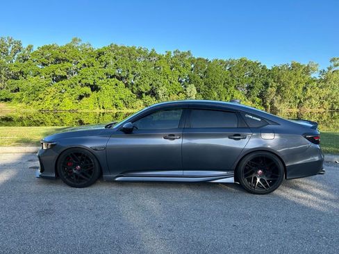 Used 2019 Honda Accord Sport image 2