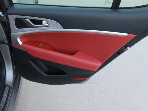 Used 2023 Genesis G70 2.0T w/ Sport Prestige Package image 28