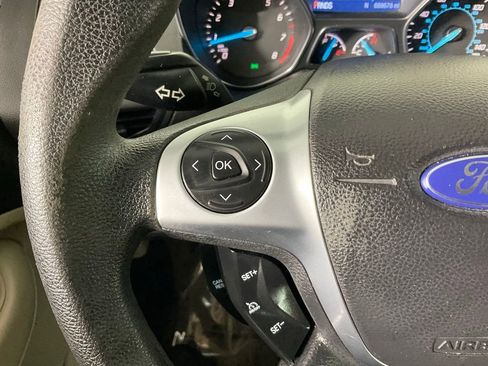 Used 2013 Ford Escape SE image 22