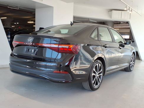 Used 2026 Volkswagen Jetta Sport FWD image 4