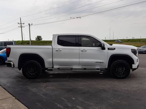 Used 2023 GMC Sierra 1500 AT4X AWD/4WD image 4
