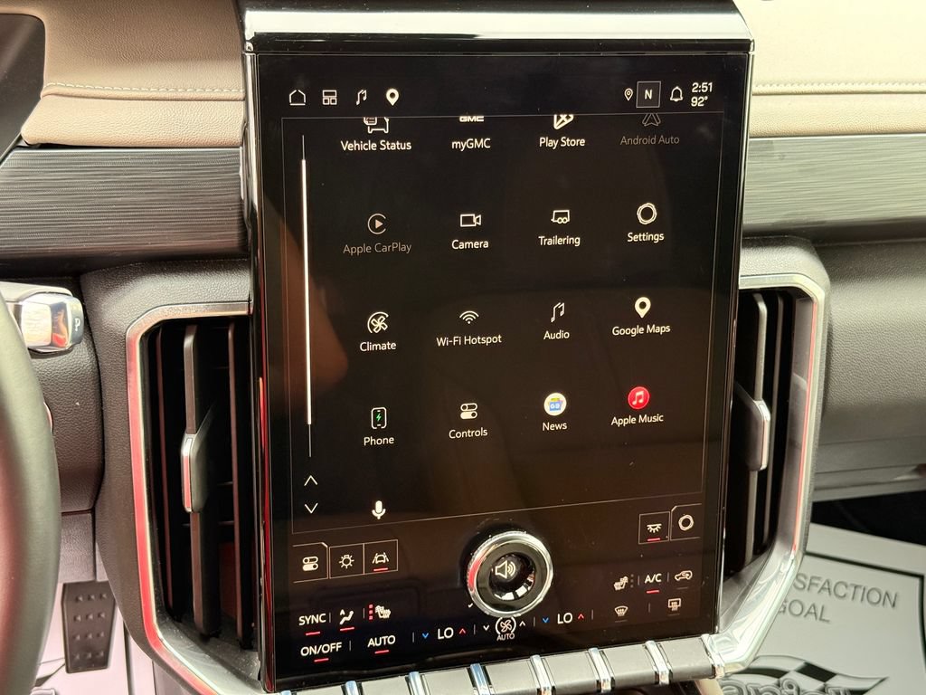 Used 2026 GMC Acadia Elevation w/ Elevation Premium Package FWD image 18