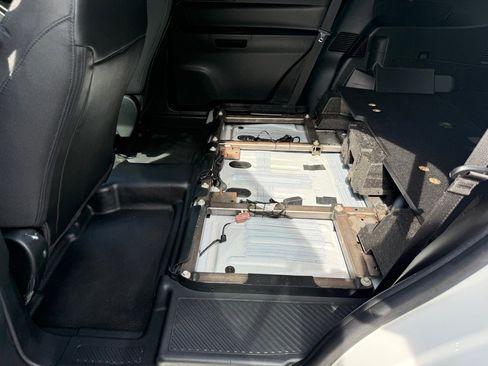 Used 2021 Ford Explorer 4WD Police Interceptor image 19