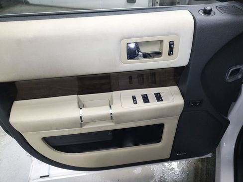 Used 2016 Ford Flex Limited image 27