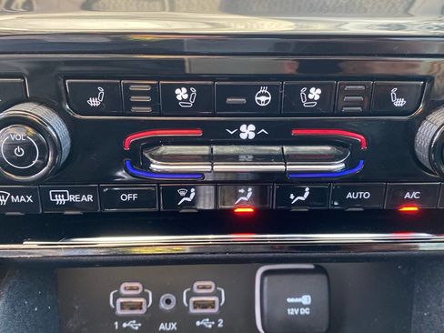 Used 2022 Jeep Grand Cherokee Summit image 16