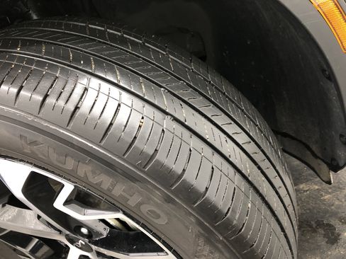 Certified 2023 Kia Sportage EX image 20