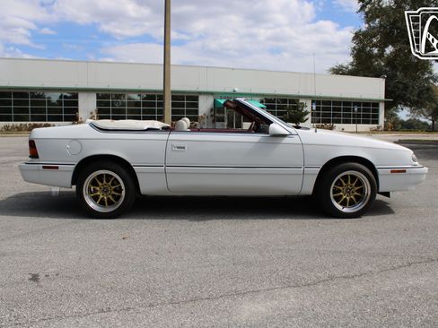 Used 1994 Chrysler LeBaron GTC image 23