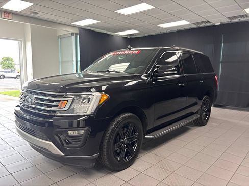 Used 2021 Ford Expedition XLT RWD image 9