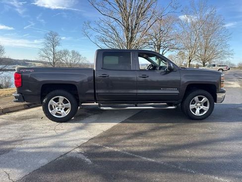 Used 2015 Chevrolet Silverado 1500 LT w/ LT Convenience Package image 8