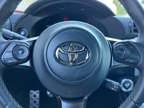 Certified 2022 Toyota GR86 Premium image 27