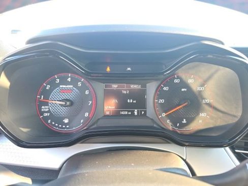 Used 2024 Chevrolet Trax RS image 14