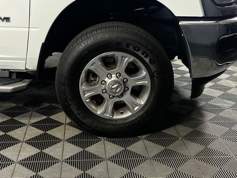 Used 2024 RAM 2500 Big Horn w/ Bed Utility Group image 10