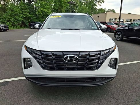 Used 2024 Hyundai Tucson SEL w/ Convenience Package AWD/4WD image 2