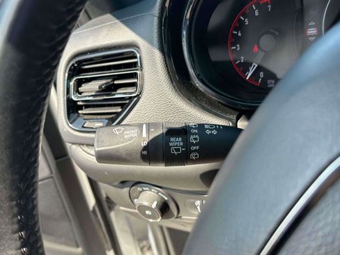 Used 2022 Dodge Durango GT image 24