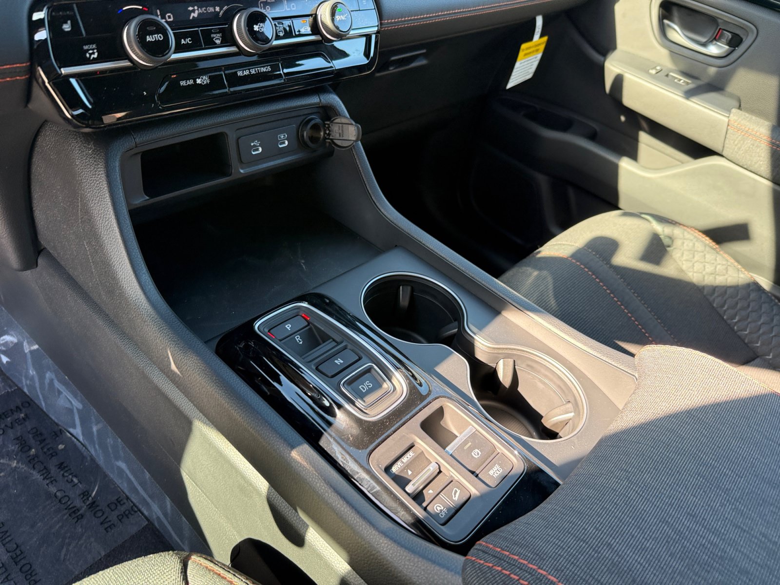 New 2026 Honda Pilot Sport image 13