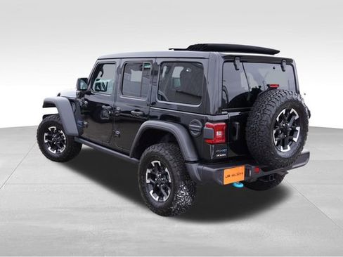 Certified 2025 Jeep Wrangler Unlimited Rubicon 4xe w/ Safety Group image 8