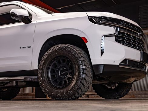 Used 2021 Chevrolet Tahoe LT w/ LT Signature Plus Package image 13