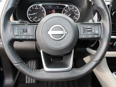 Used 2024 Nissan Pathfinder SL w/ SL Premium Package image 12