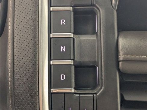 Used 2021 GMC Yukon XL SLT w/ SLT Luxury Plus Package image 23