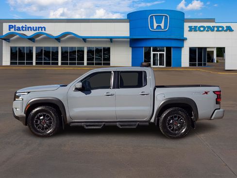 Used 2023 Nissan Frontier Pro-X w/ Pro-X Premium Package image 3